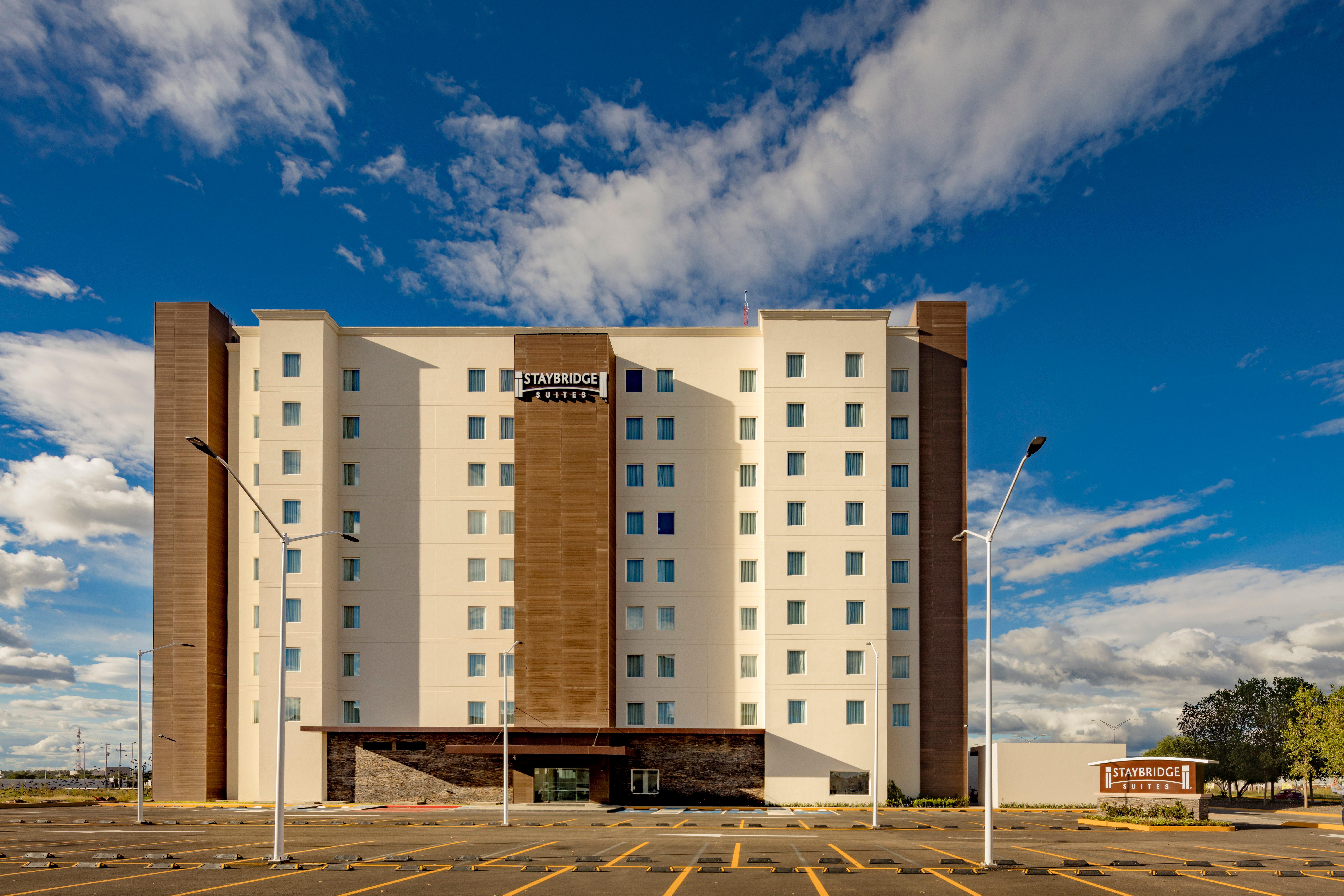 Staybridge Suites Silao By Ihg Εξωτερικό φωτογραφία