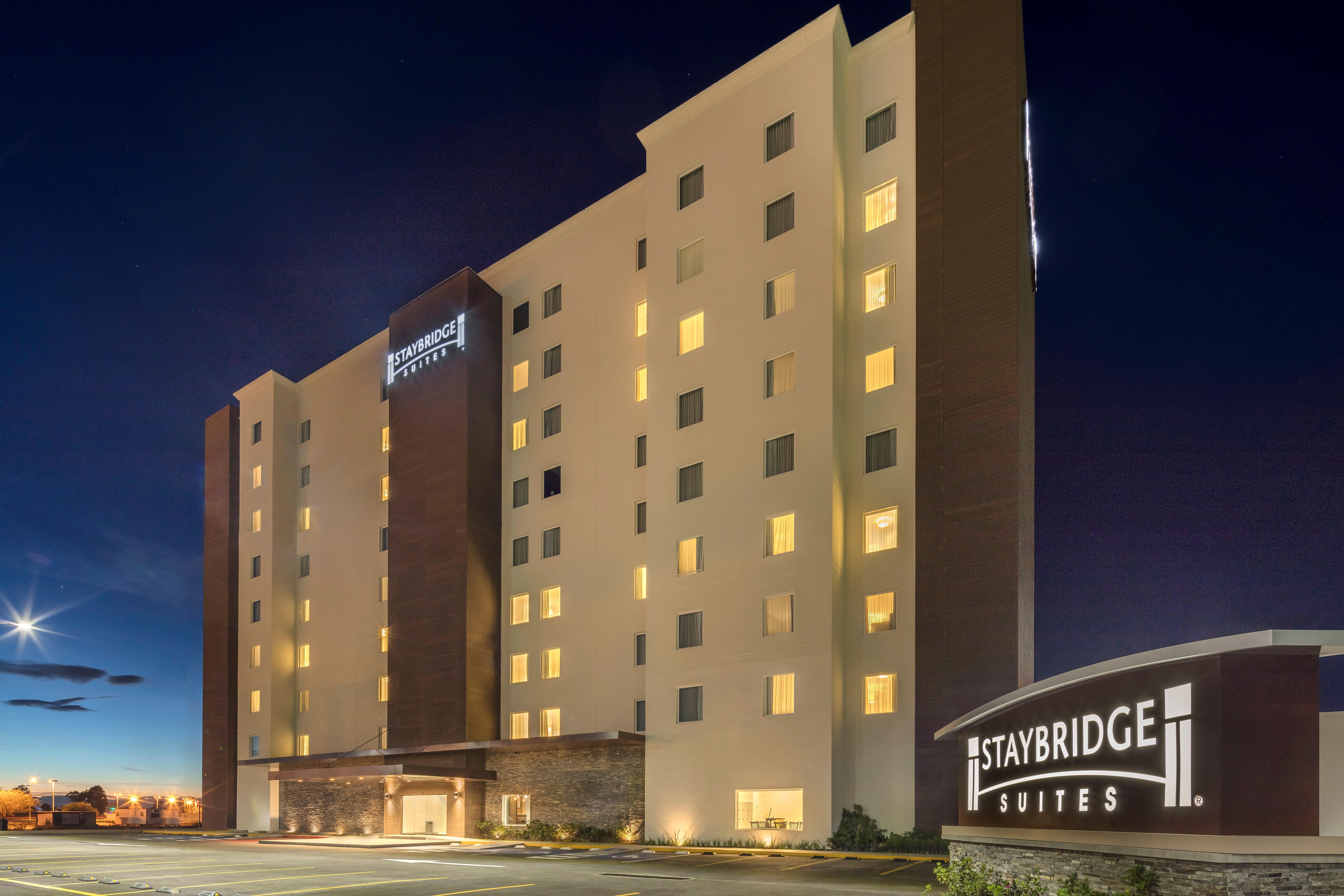 Staybridge Suites Silao By Ihg Εξωτερικό φωτογραφία