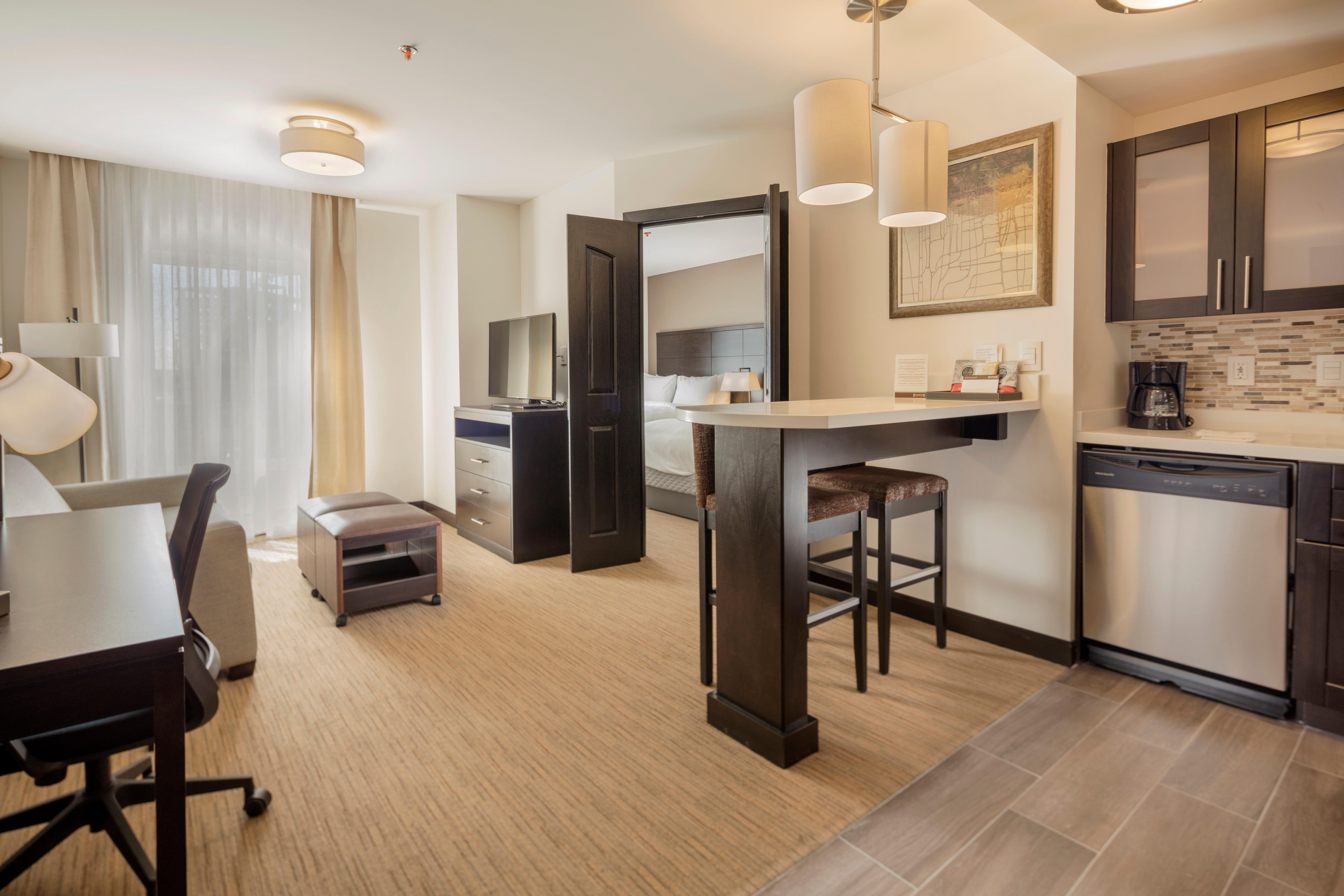 Staybridge Suites Silao By Ihg Εξωτερικό φωτογραφία