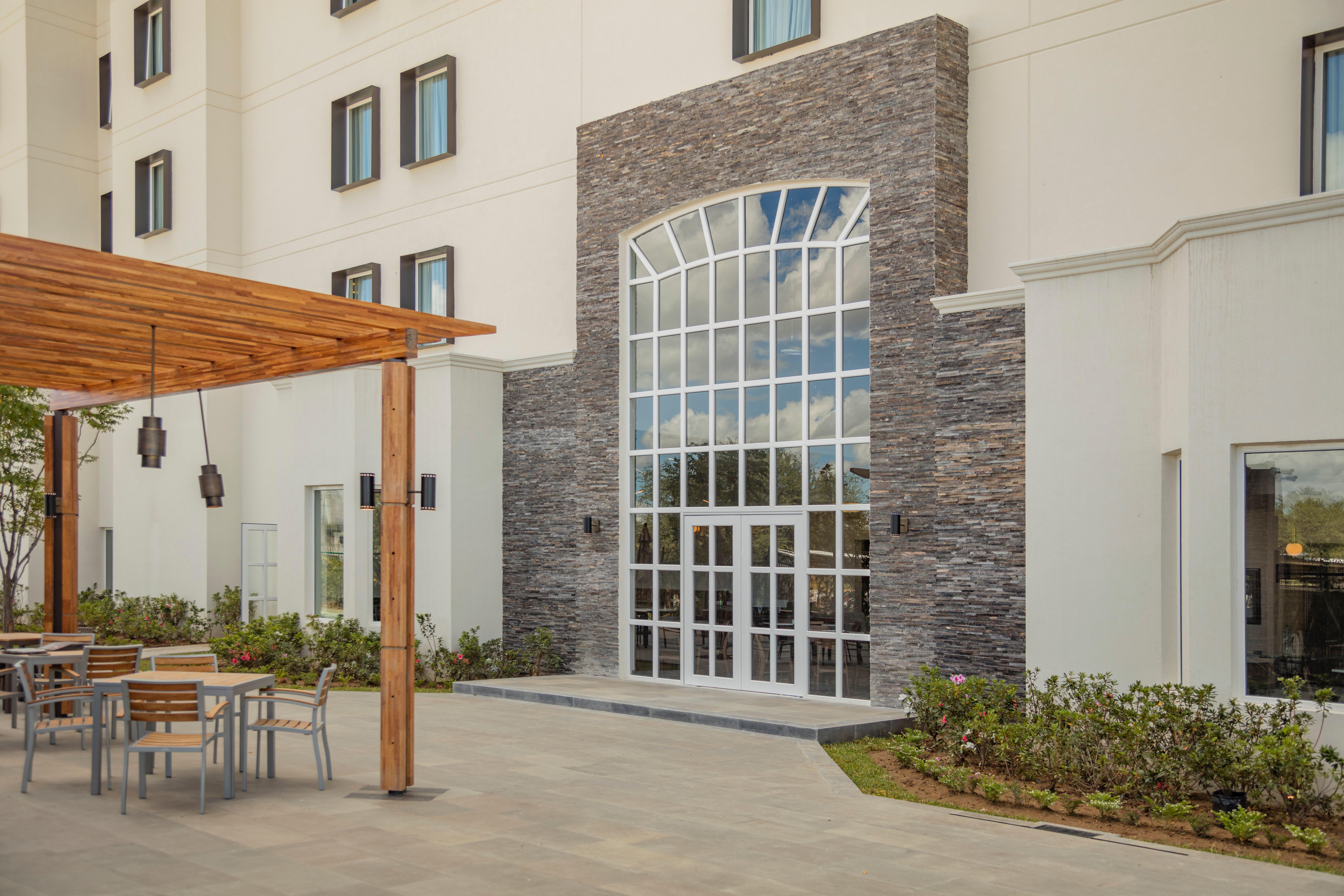 Staybridge Suites Silao By Ihg Εξωτερικό φωτογραφία