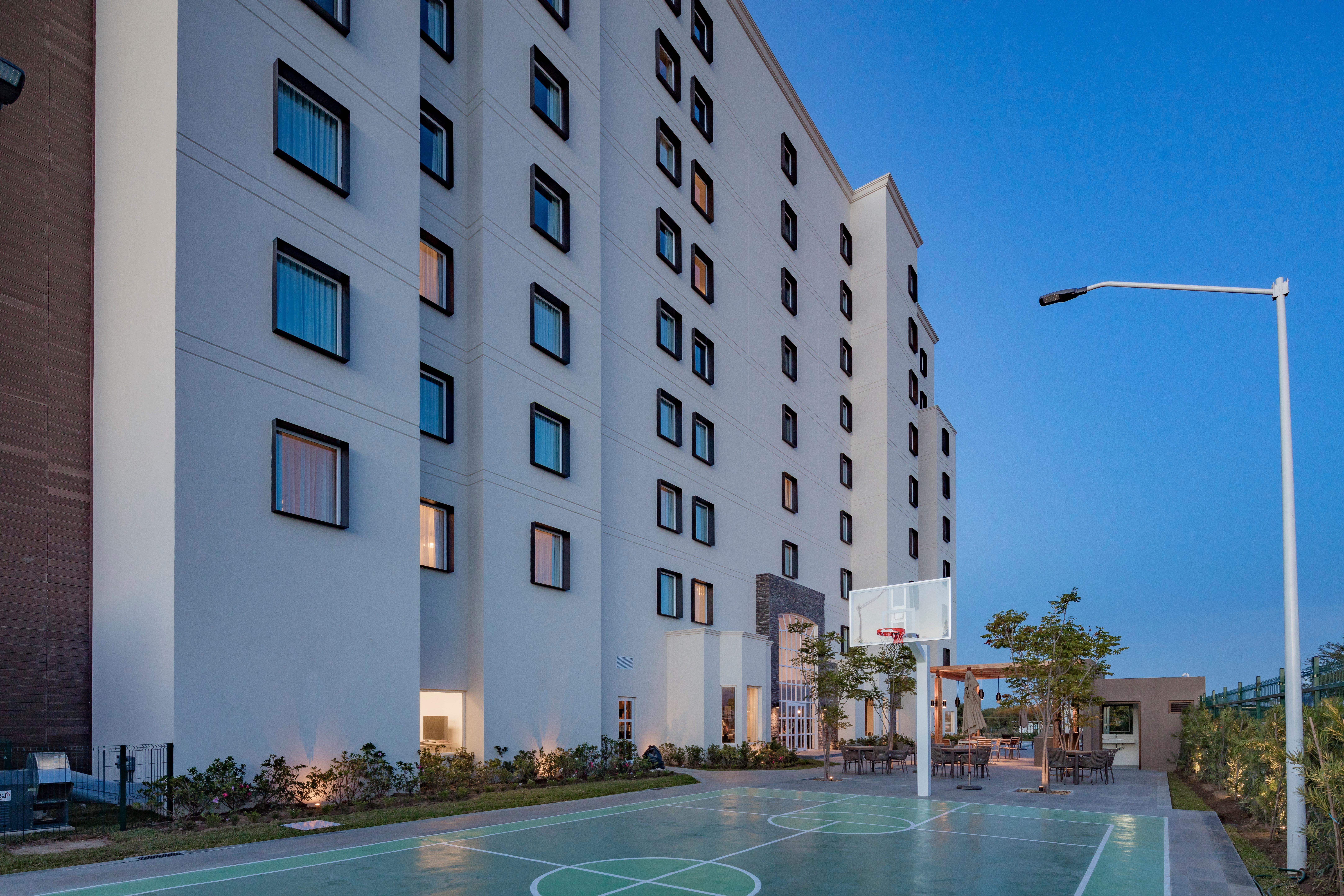 Staybridge Suites Silao By Ihg Εξωτερικό φωτογραφία