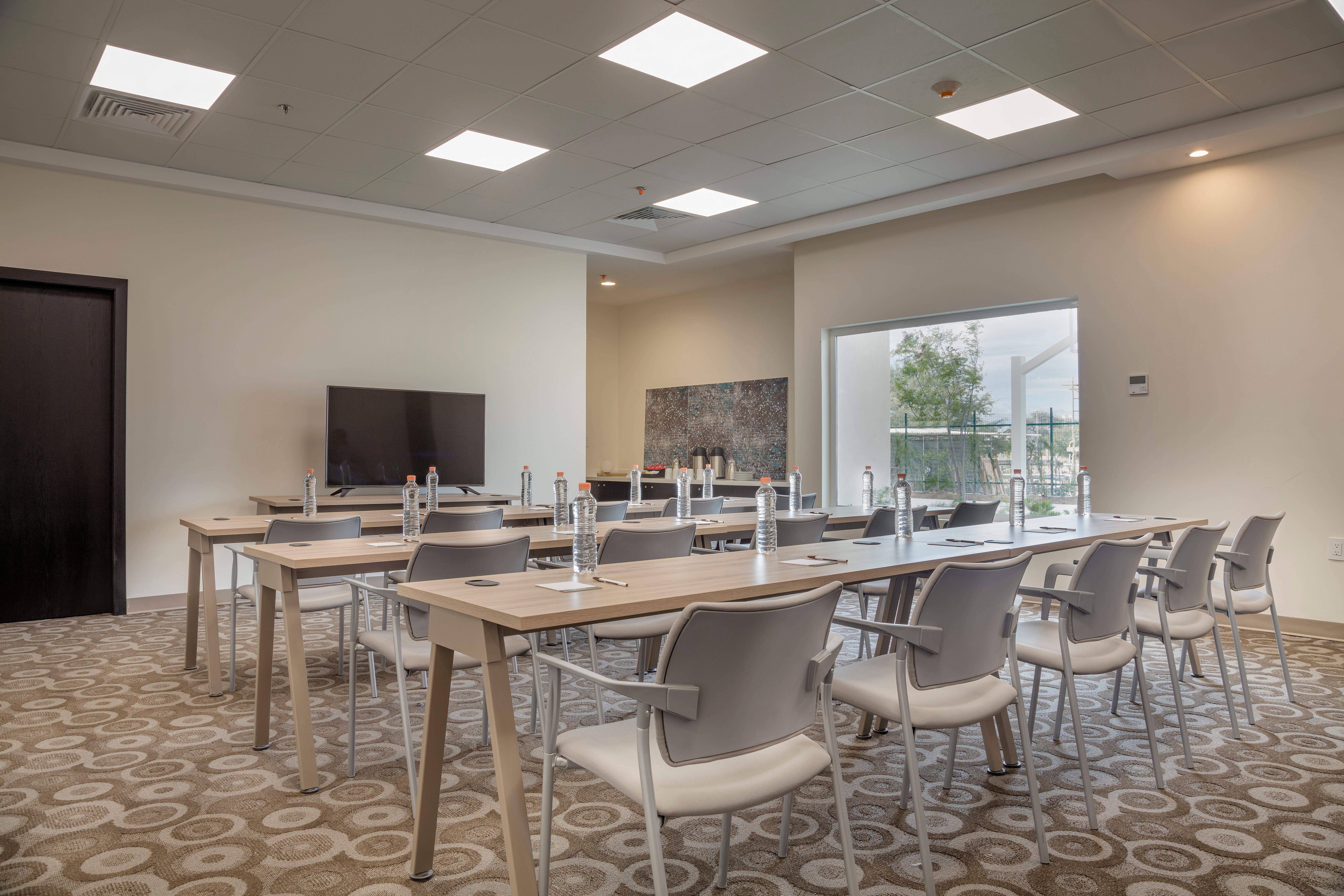 Staybridge Suites Silao By Ihg Εξωτερικό φωτογραφία